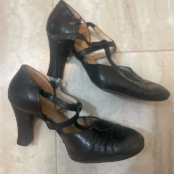 LaDuca "Rachelle" Character/Dance Shoes - Picture 8 of 16